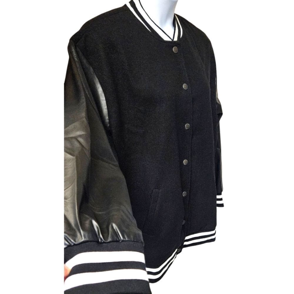 TORRID Softest Coat Faux Leather Sleeve Bomber Jacket Plus Size 2X NWT - Picture 4 of 16